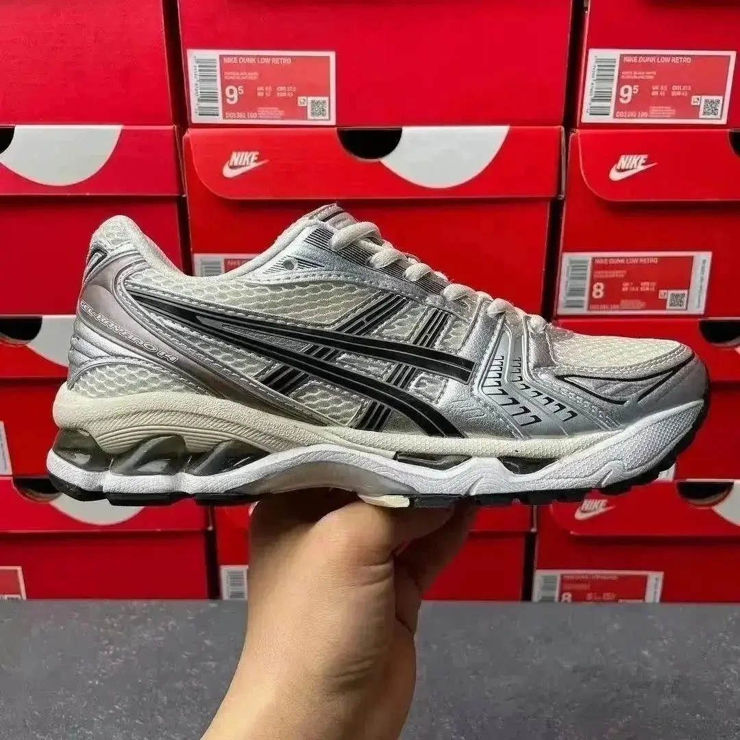 Asics shoes [30+ styles] — foto 3 de 7