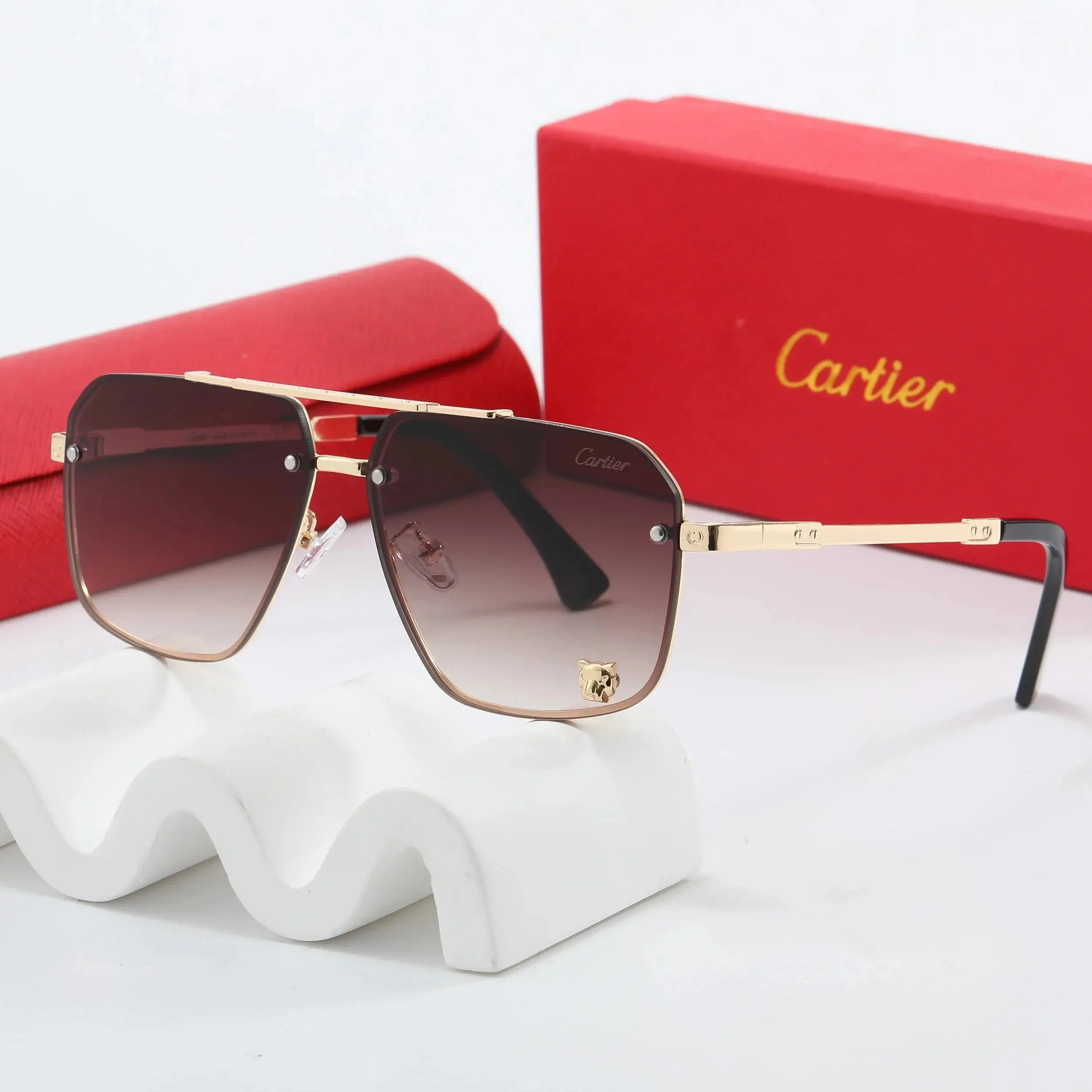 Cartier Sunglasses [40 styles] — foto 3 de 11
