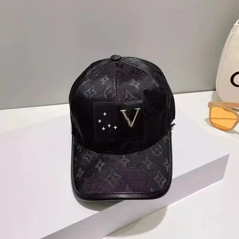 Louis Vuitton Damier Graphite Cap [39 styles] — foto 5 de 14