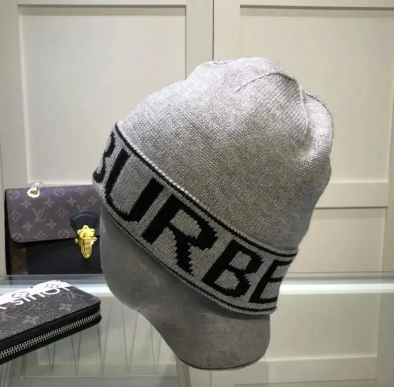 Burberry Beanie — foto 9 de 9