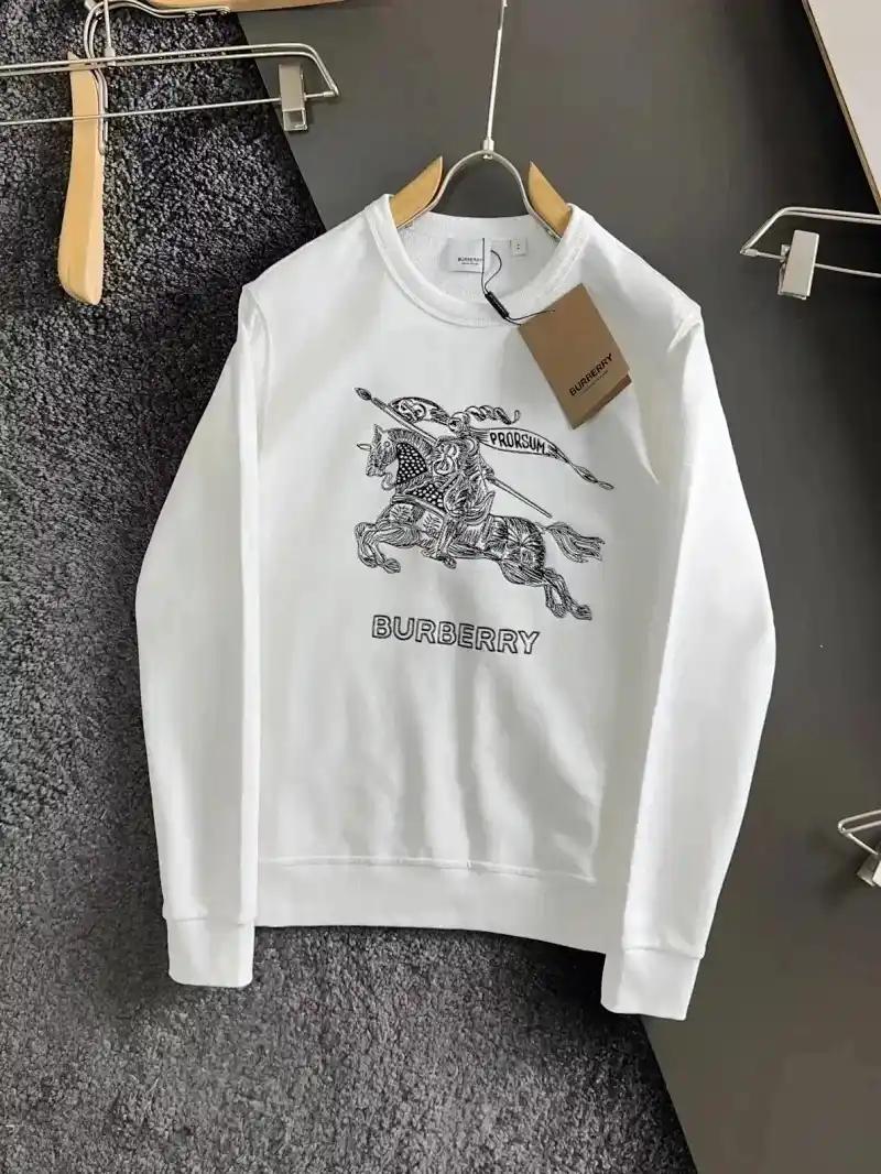 Burberry Check Hoodie & Sweater Set [1:1 Replica] — foto 5 de 15