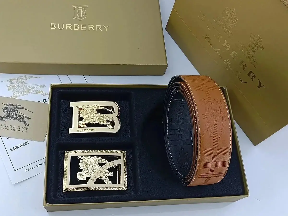 Burberry Belt — foto 12 de 14