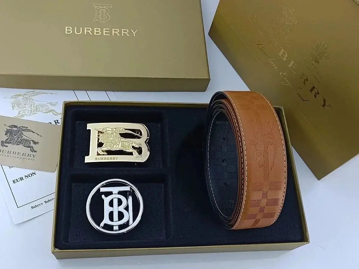 Burberry Belt — foto 14 de 14