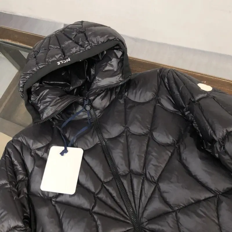 Moncler Spider Puffer Jacket — foto 2 de 5