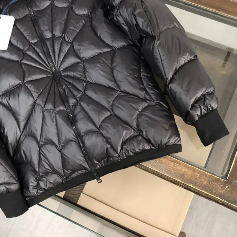 Moncler Spider Puffer Jacket — foto 3 de 5