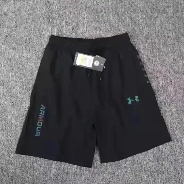 Under Armour sports pants， Jacket — foto 11 de 15