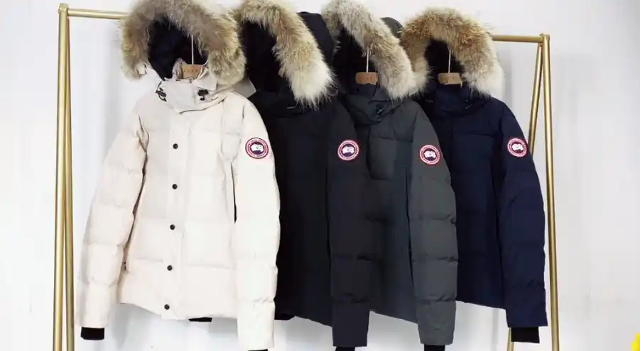 Canada Goose Expedition Parka Jackets [25 styles] — foto 5 de 14