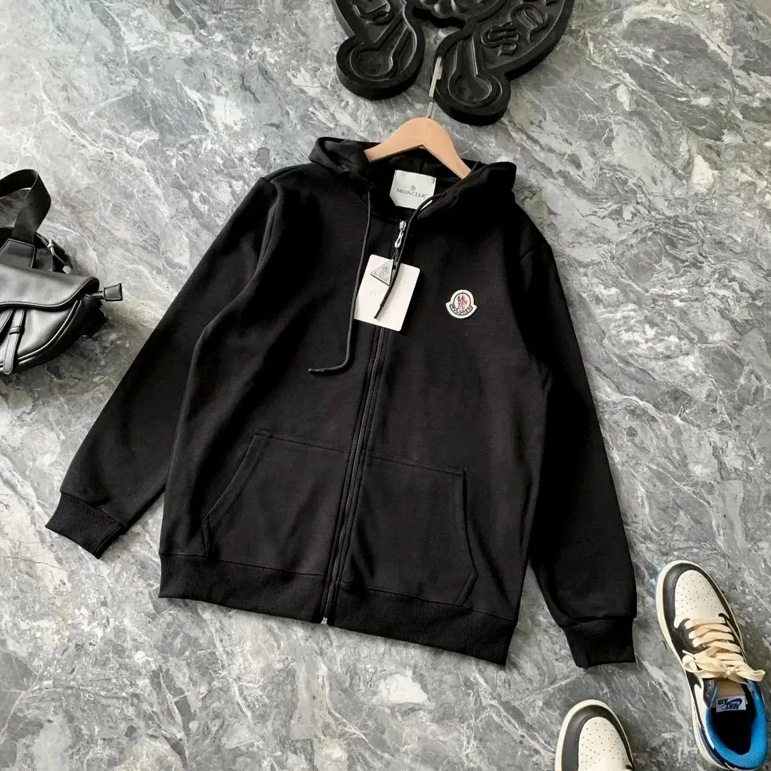 Moncler Hoodies [1 styles] — foto 3 de 14
