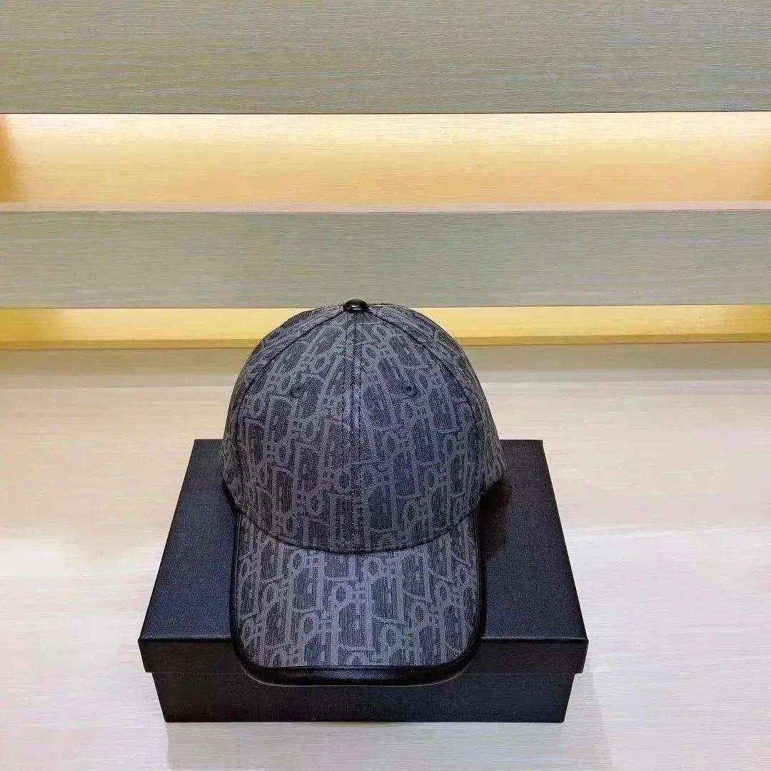 Dior Hat — foto 3 de 13
