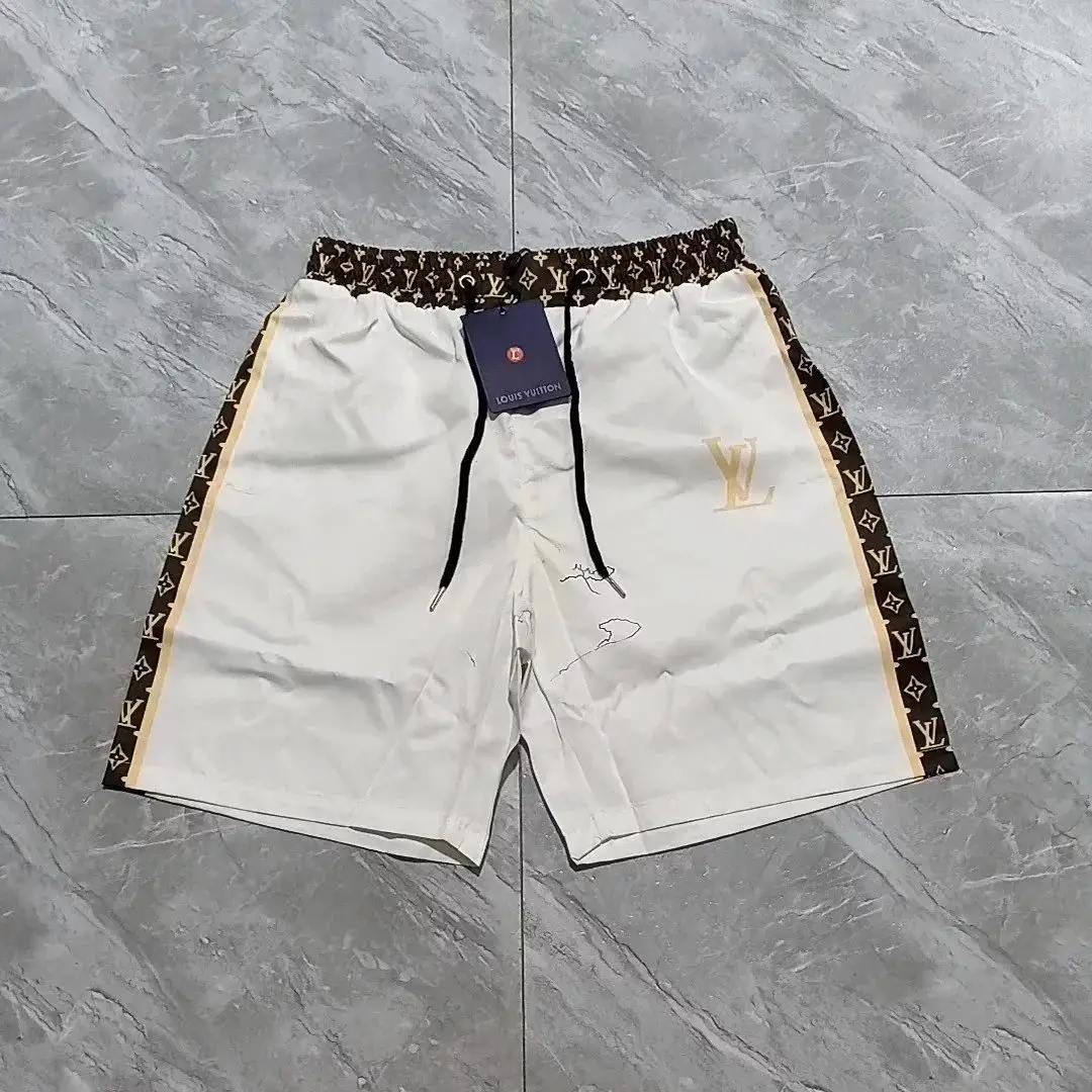 Louis Vuitton Shorts — foto 13 de 15