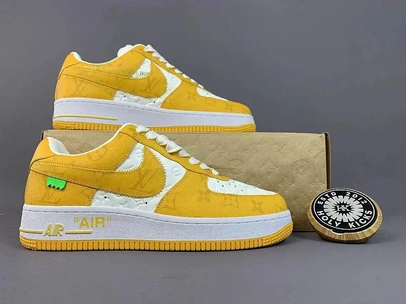 LV ARCH LICHT SNEAKER — foto 9 de 15
