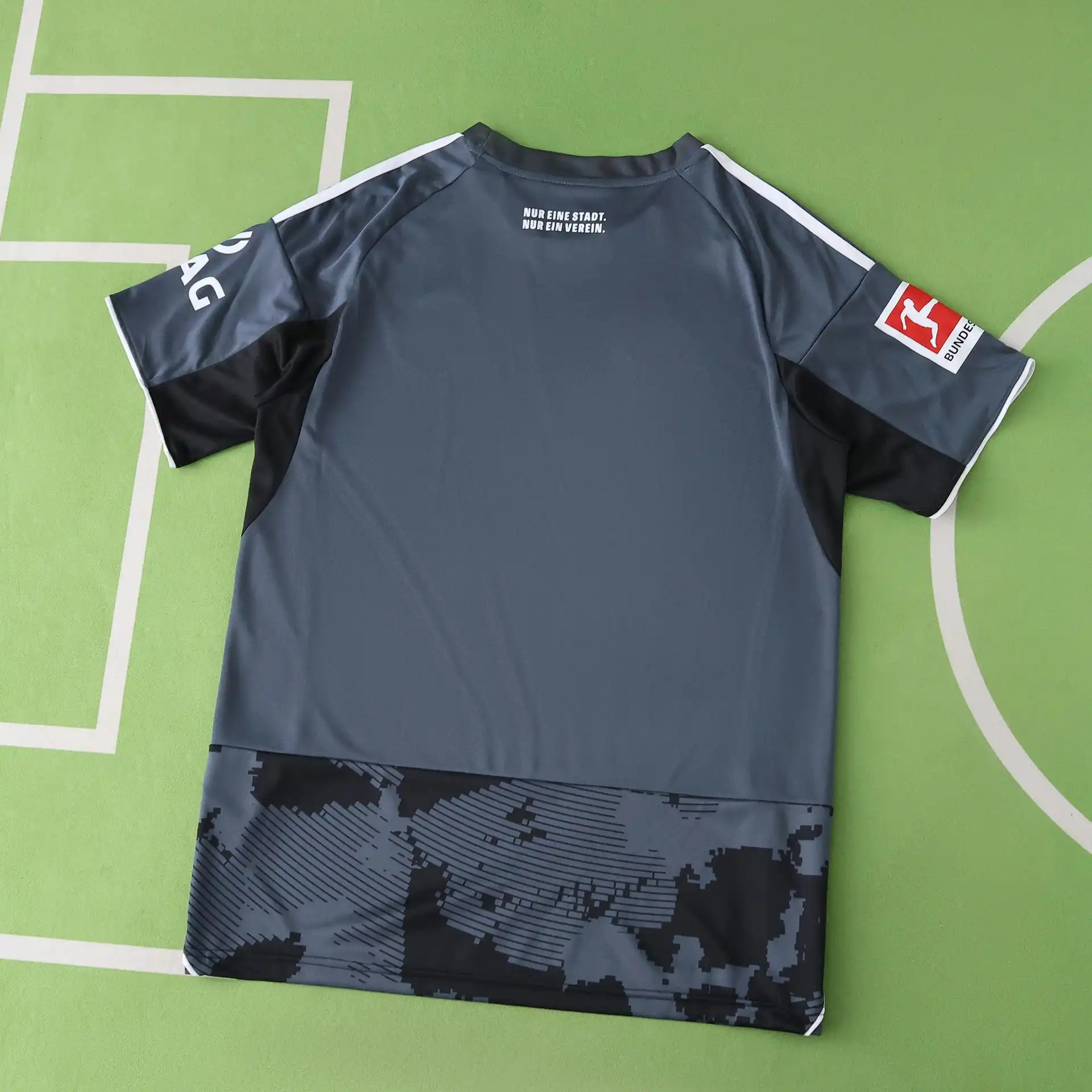 Adidas Jersey — foto 2 de 15
