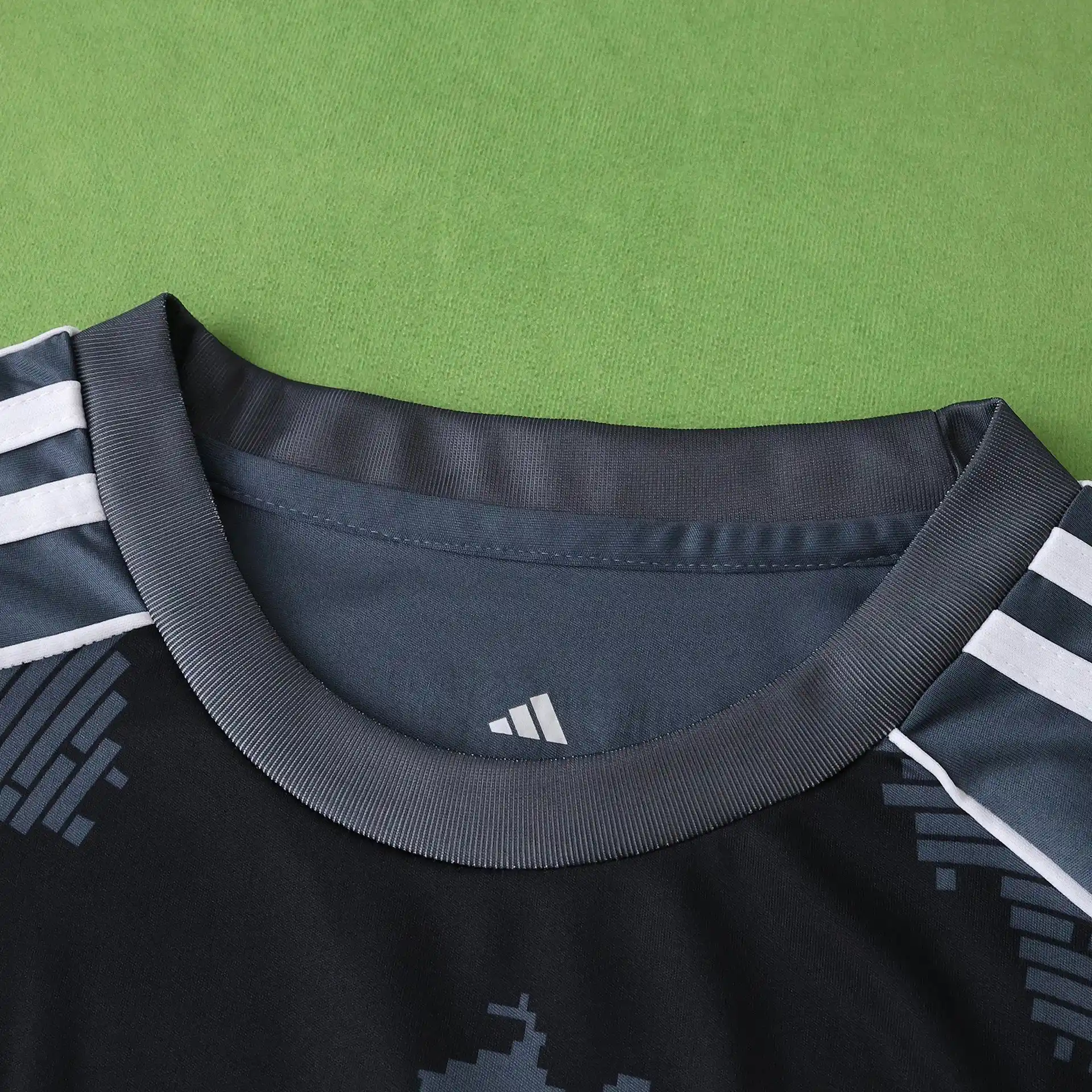 Adidas Jersey — foto 3 de 15