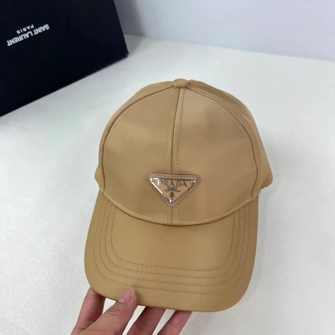 Prada Baseball Cap [40 styles] — foto 12 de 15