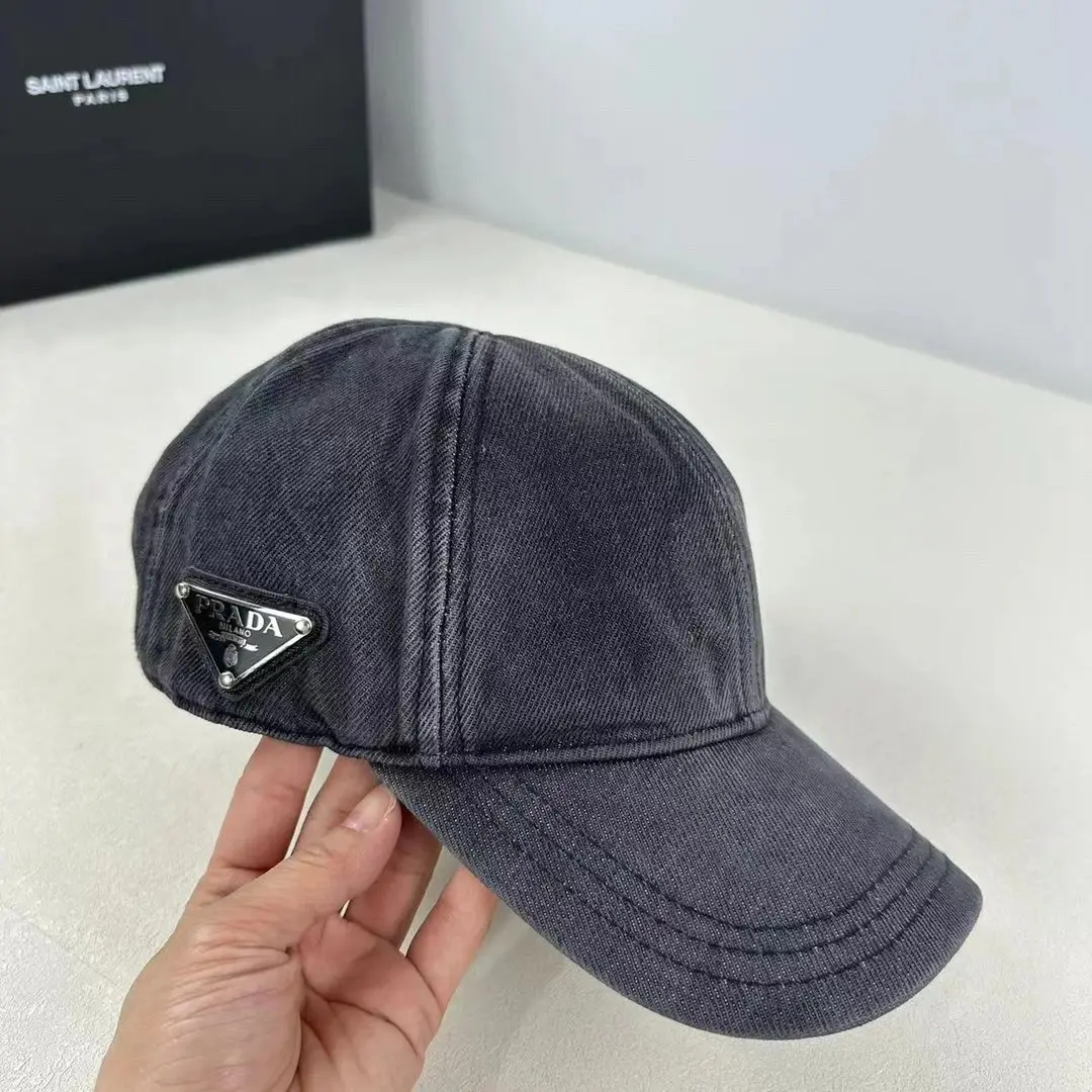 Prada Baseball Cap [40 styles] — foto 2 de 15